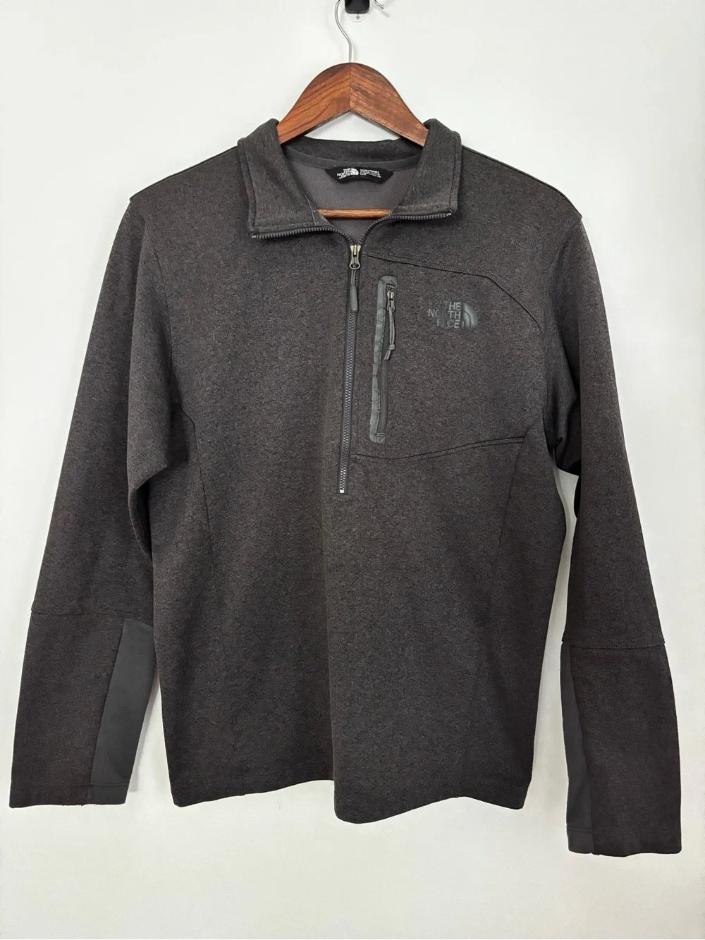 The North Face Men’s Large Gray Performance Fleece Full Zip Jacket